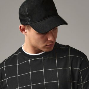 Suede snapback trucker