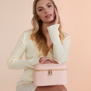 Boutique vanity case